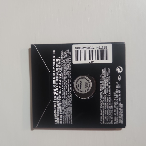 MAC New Crop Frost Eye Shadow Refill Pan - Picture 7 of 7